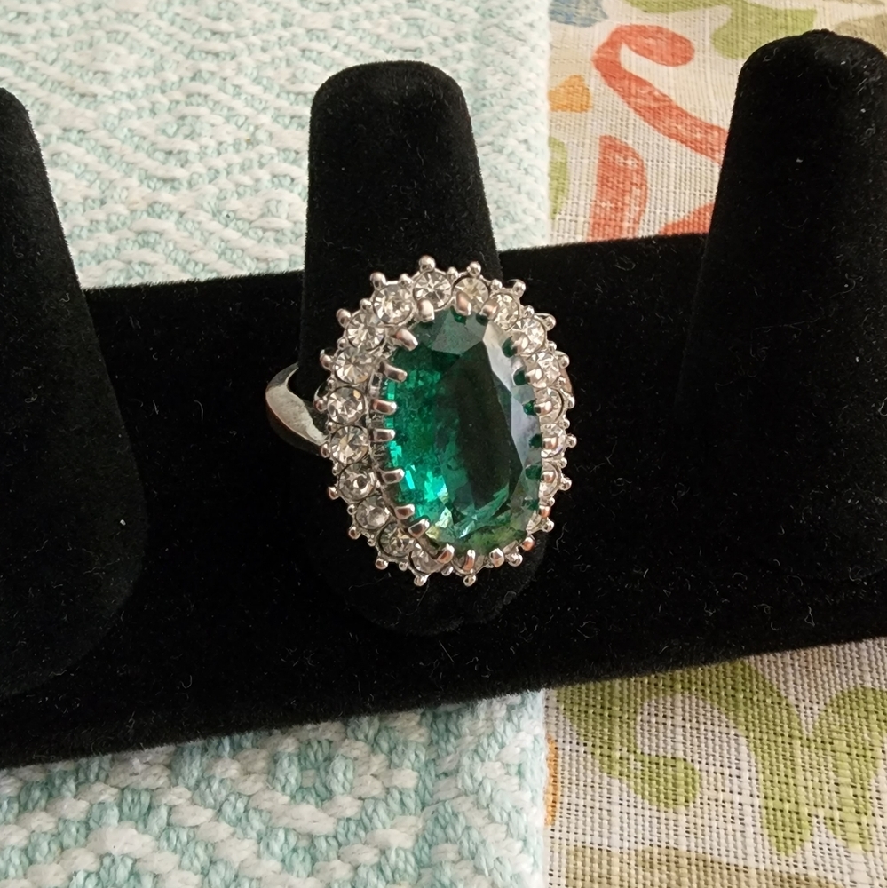 Fancy ring